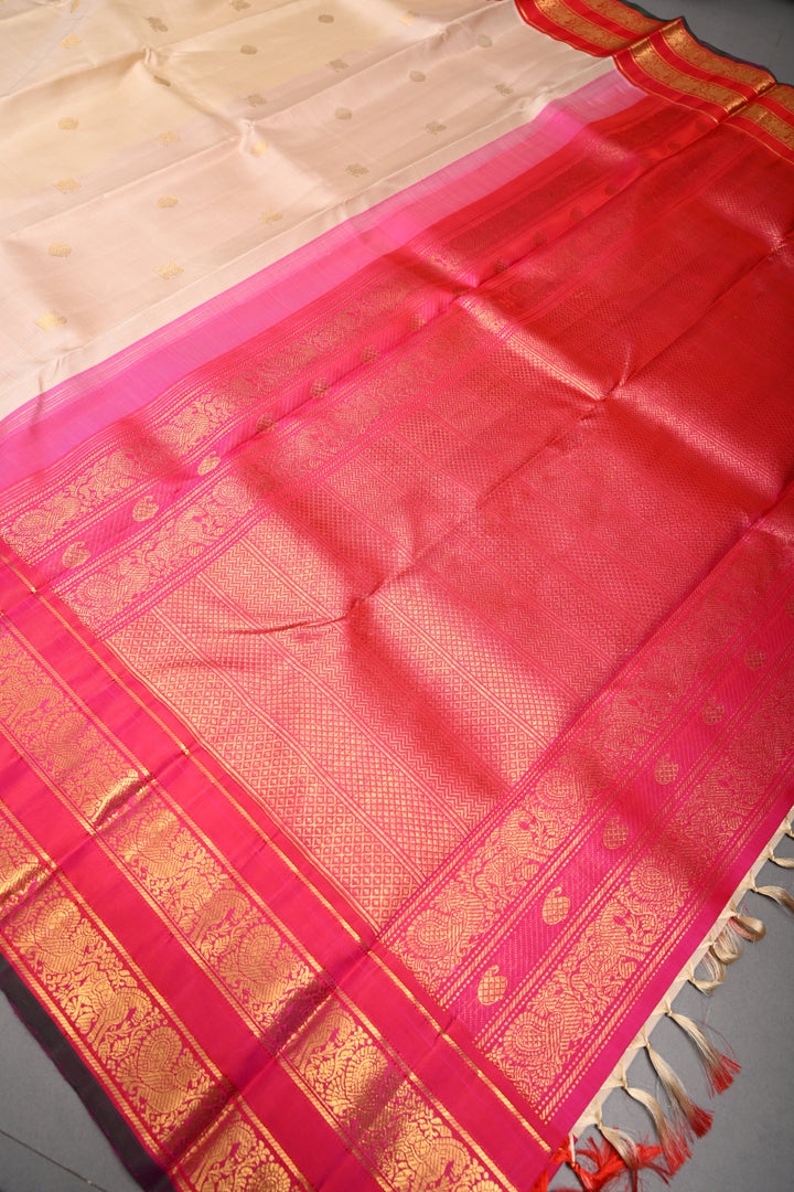 Cream Korvai Kanjivaram Pure Silk Saree with Zari Buttas and Contrast Zari Border | SILK MARK CERTIFIED | SHOBITAM