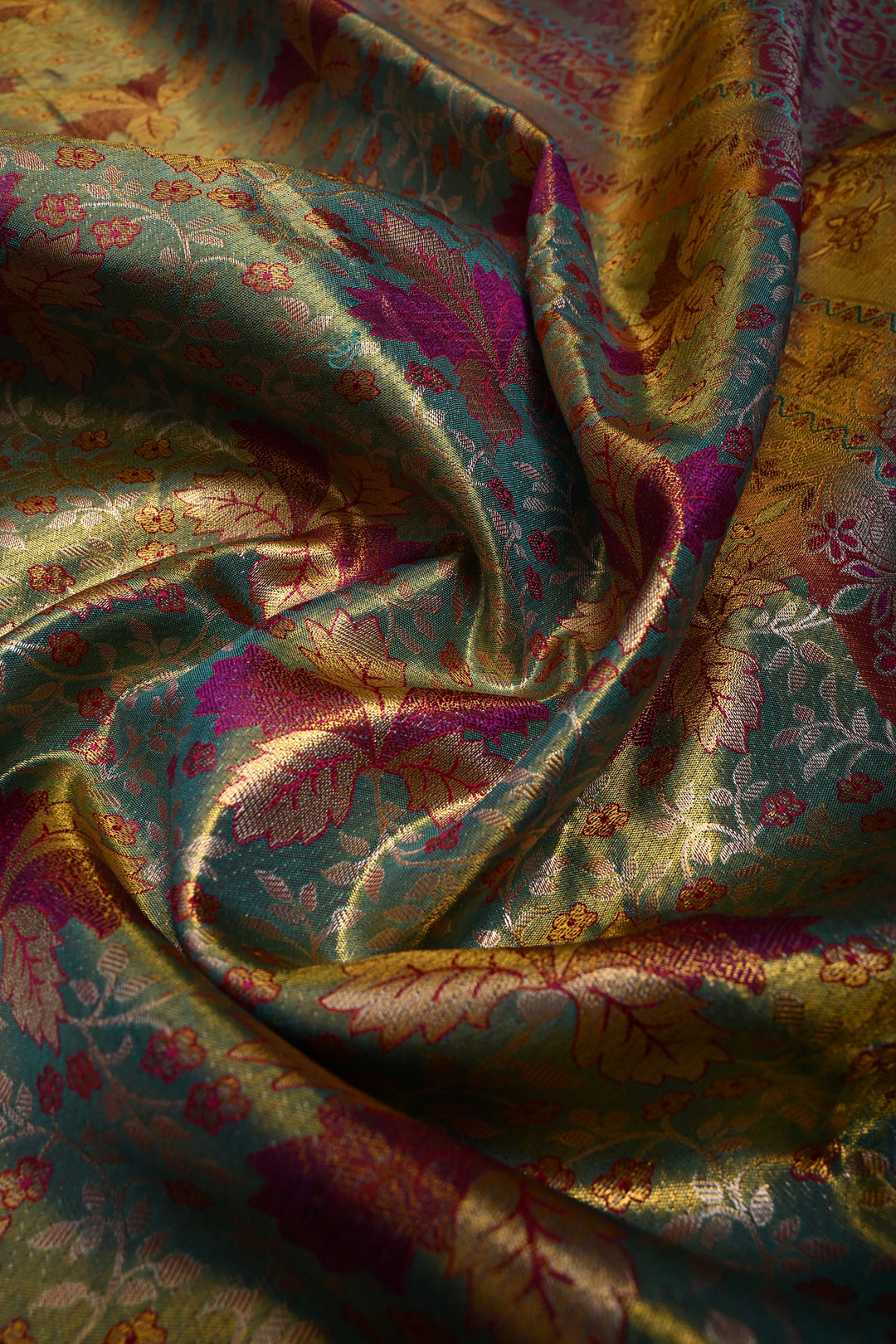 High Fashion Pure Kanjiavaram Meenakari Tissue Brocade Saree in Lavender | SILK MARK CERTIFIED
