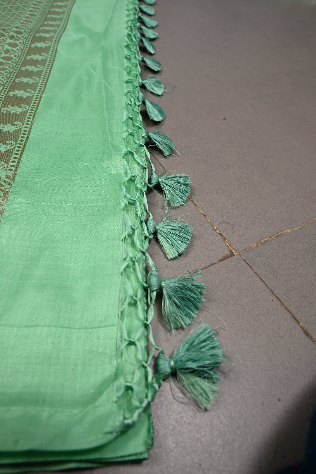 Green Pure Banarasi Katan Silk Saree with Floral Zari Buttas Brocade and Zari Border | SILK MARK CERTIFIED | SHOBITAM