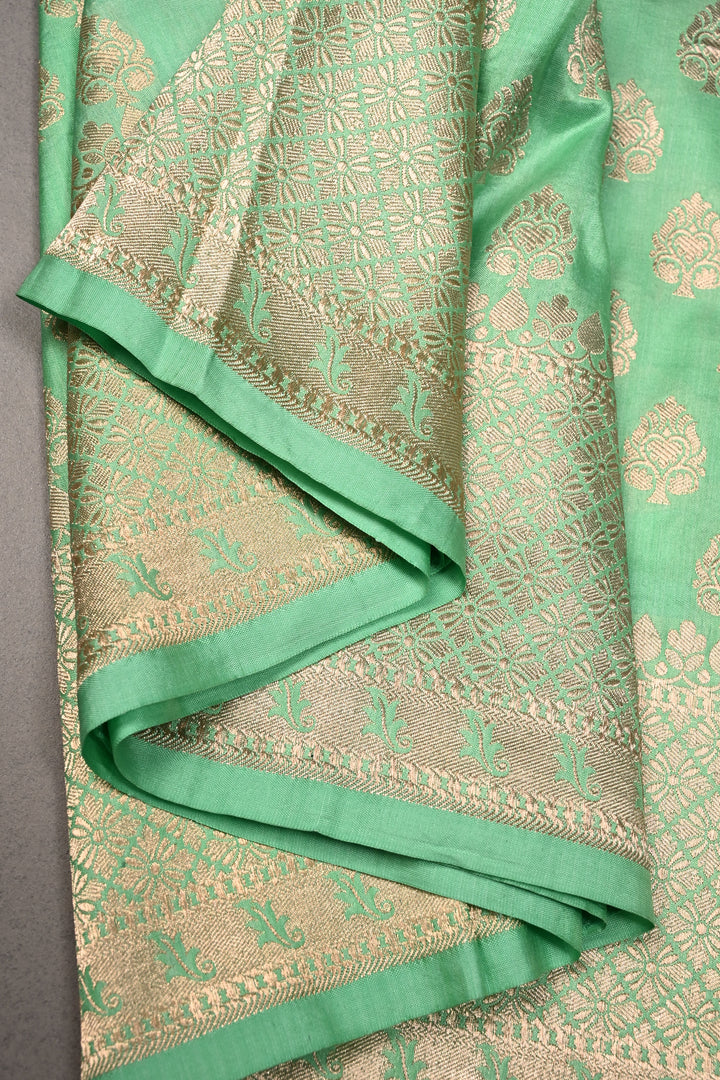 Green Pure Banarasi Katan Silk Saree with Floral Zari Buttas Brocade and Zari Border | SILK MARK CERTIFIED | SHOBITAM