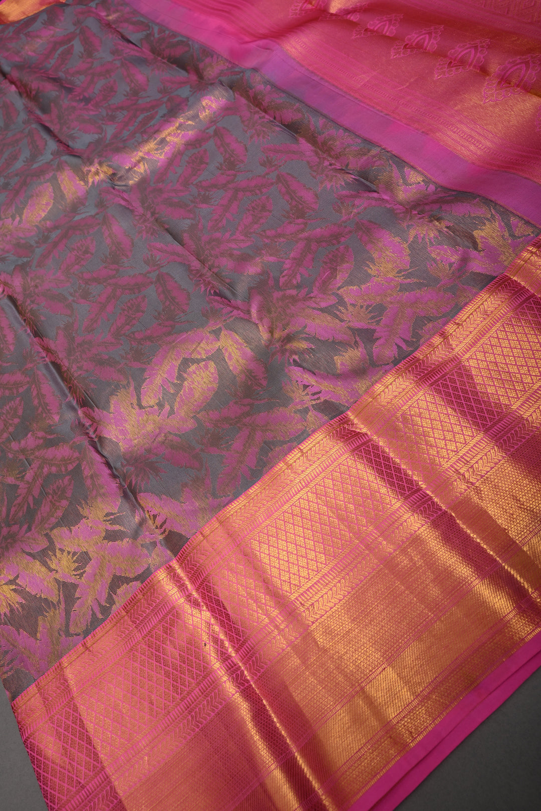 Contemporary Dusty Lavender-Pink Pure Kanjivaram Silk Saree with Leaves Foliage Design and Zari Border | SILK MARK CERTIFIED | SHOBITAM