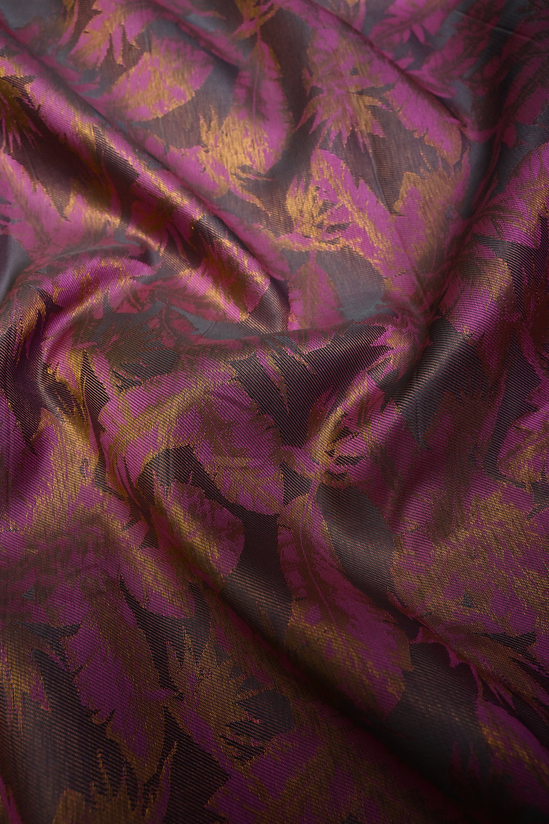 Contemporary Dusty Lavender-Pink Pure Kanjivaram Silk Saree with Leaves Foliage Design and Zari Border | SILK MARK CERTIFIED | SHOBITAM
