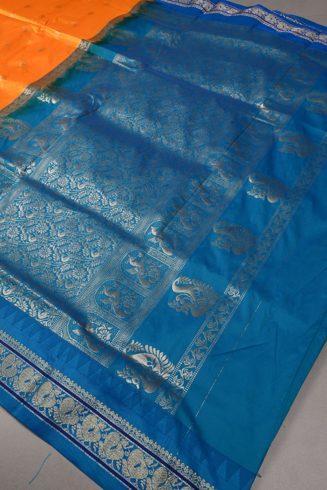 9 Yards Madisar Mustard Orange Dual Tone Semi Silk Saree with Zari Buttas and Contrast Zari Border , No Blouse Piece9