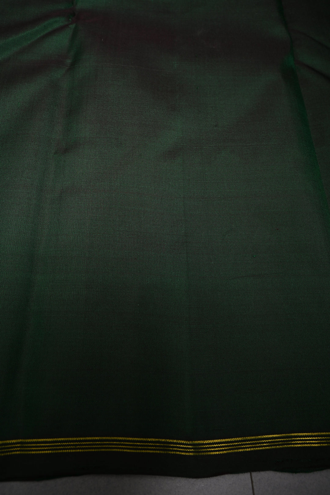 Deep Green Kanjivaram Pure Silk Saree with Zari Buttis and Distinct Twin Parrot Motifs on Border | SILK MARK CERTIFIED | SHOBITAM