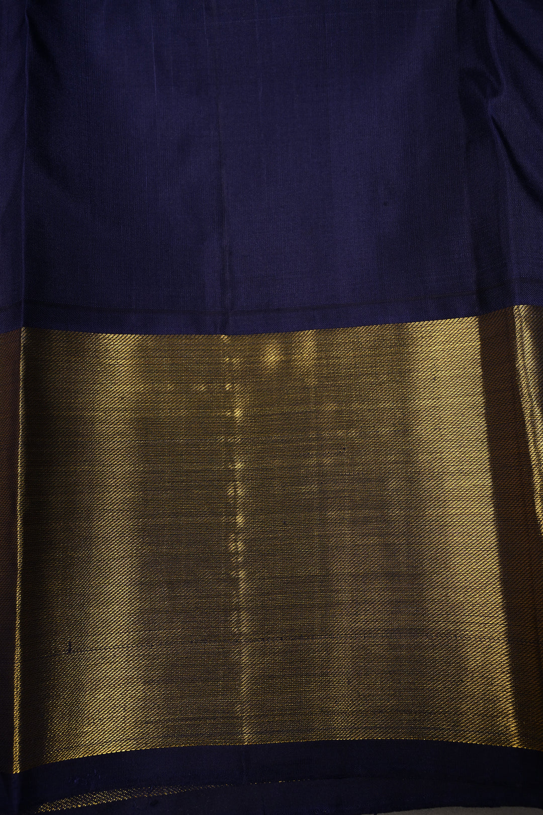 Magenta Pure Kanjivaram Silk Saree with Zari Brocade and Contrast Zari Border | SILK MARK CERTIFIED | SHOBITAM