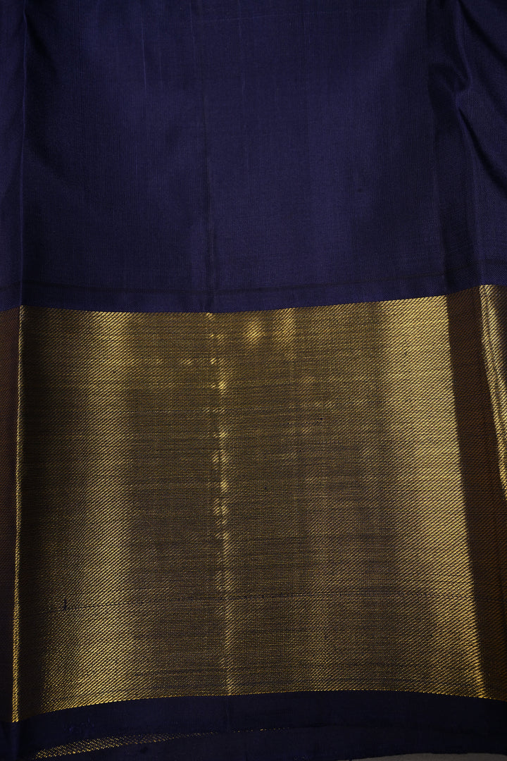 Magenta Pure Kanjivaram Silk Saree with Zari Brocade and Contrast Zari Border | SILK MARK CERTIFIED | SHOBITAM