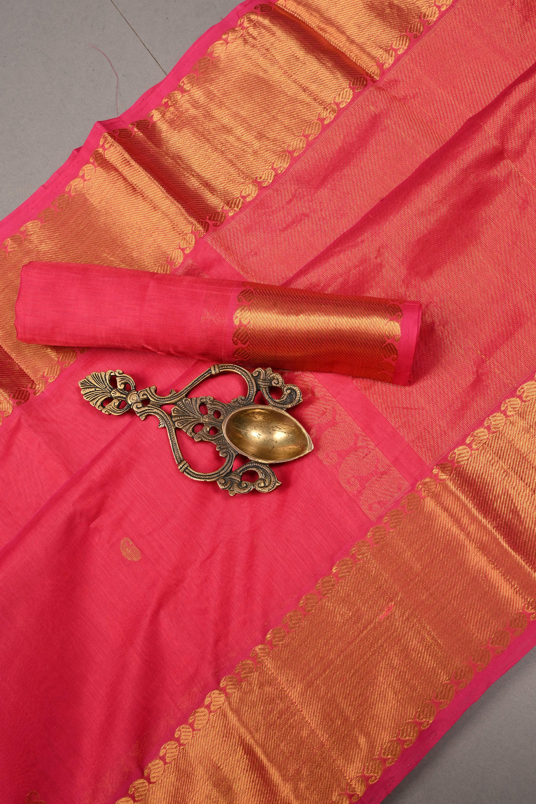 French Rose Kanchi Silk Cotton 100% Handloom Saree with Paisley Zari Buttas and Zari Border | SHOBITAM