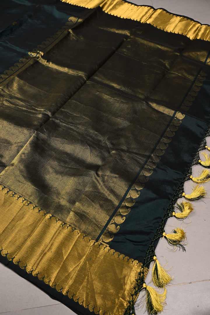 Dark Hunter Green Kanchi Silk Cotton 100% Handloom Saree with Paisley Zari Buttas and Zari Border | SHOBITAM