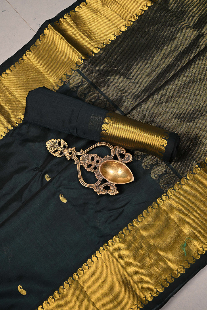 Dark Hunter Green Kanchi Silk Cotton 100% Handloom Saree with Paisley Zari Buttas and Zari Border | SHOBITAM
