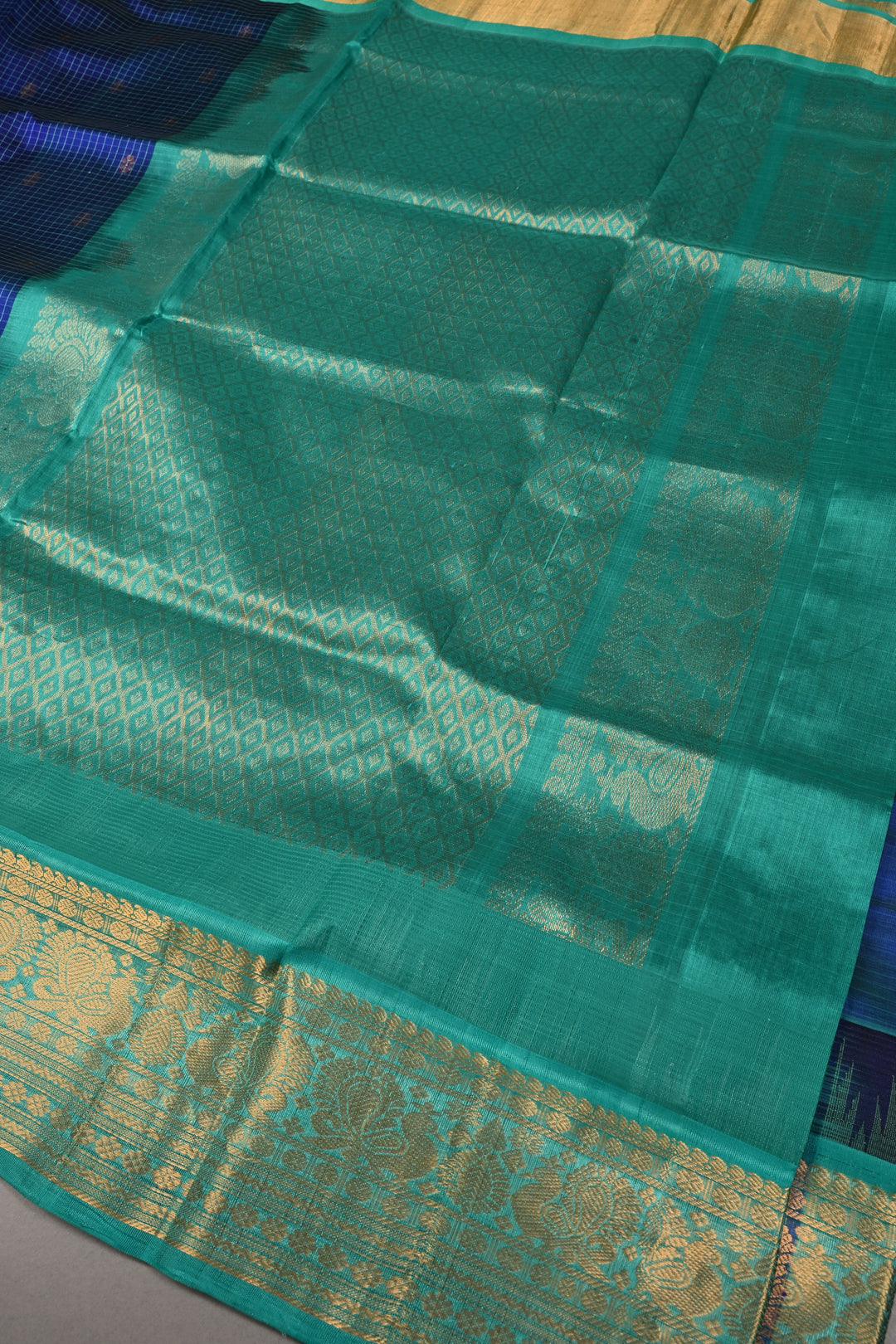 Blue Dual Tone Self Checks Design On Kanchi Silk Cotton Handloom Saree with Zari Buttas and Contrast Zari Border | SHOBITAM
