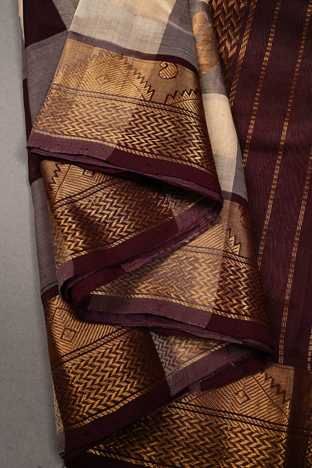Ivory-Betel Nut Brown Palum Pazhamum Kanchi Silk Cotton Saree with Zari Buttas and Zari Border | SHOBITAM