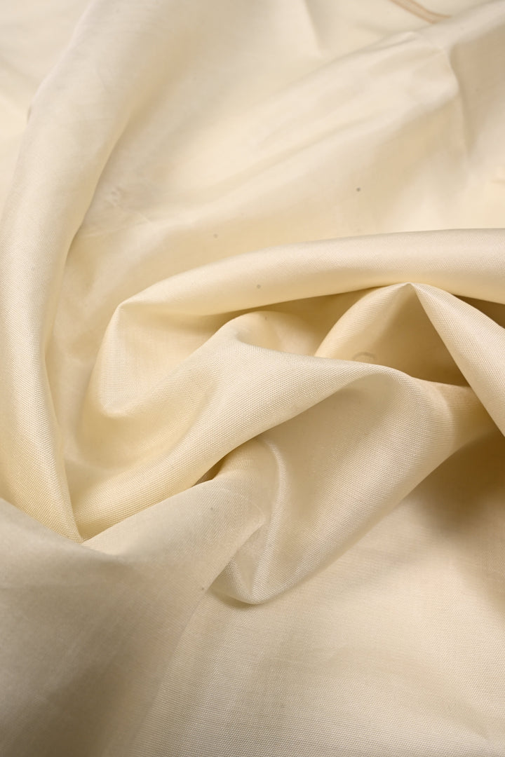 Authentic Kanjivaram Silk Saree in Off White with Multi Color Temple Border with Grand Pallu | SILK MARK CERTIFIED