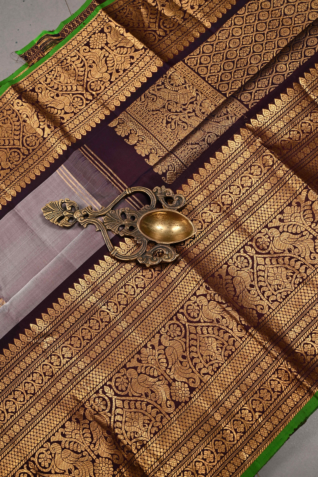 Gray Dual Tone Pure Gadwal Silk Saree with Zari Buttas and Contrast Wide Zari Border | SILK MARK CERTIFIED | SHOBITAM