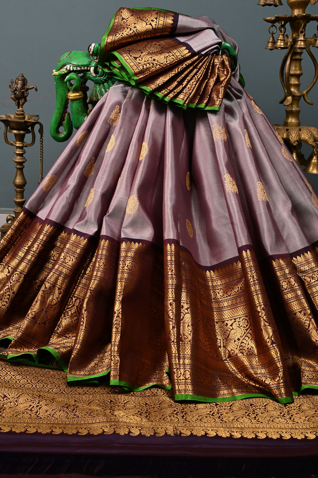 Gray Dual Tone Pure Gadwal Silk Saree with Zari Buttas and Contrast Wide Zari Border | SILK MARK CERTIFIED | SHOBITAM