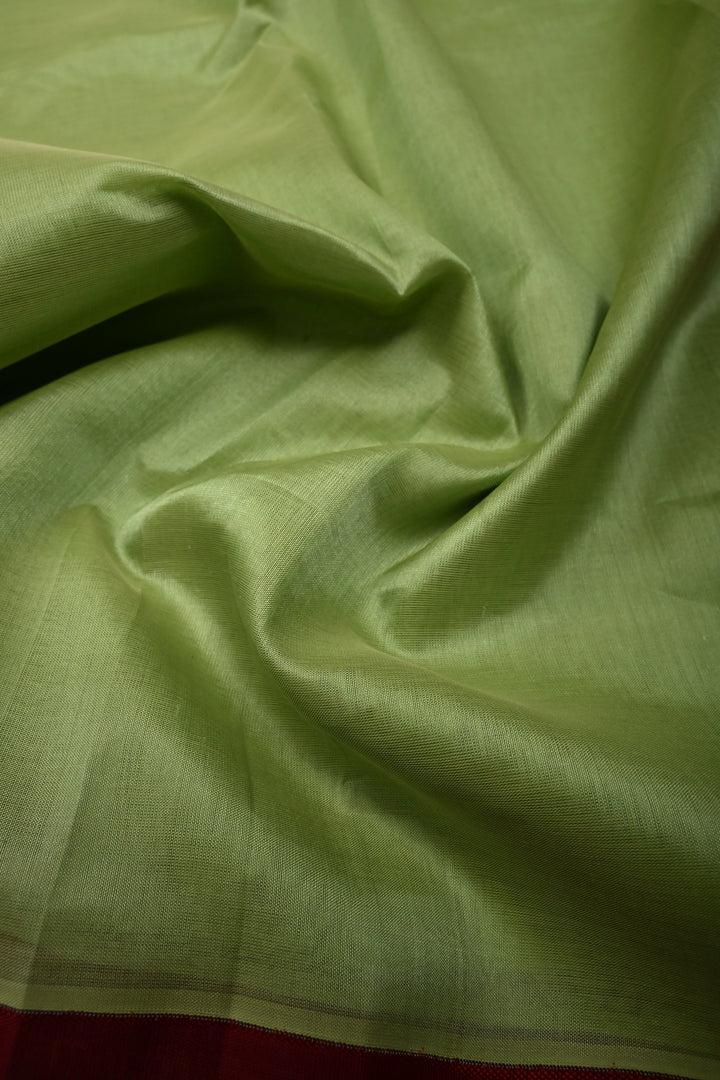 Pista Green Koravi Kanchi Silk Cotton 100% Handloom Saree with Contrast Zari Border | SHOBITAM