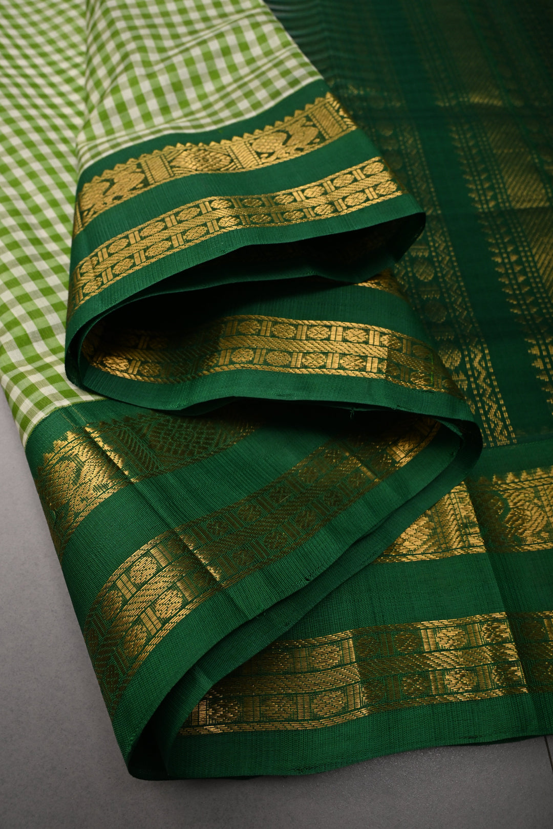 Green-White Koravi Charming Vintage Checks on Kanchi Silk Cotton 100% Handloom Saree with Zari Border | SHOBITAM