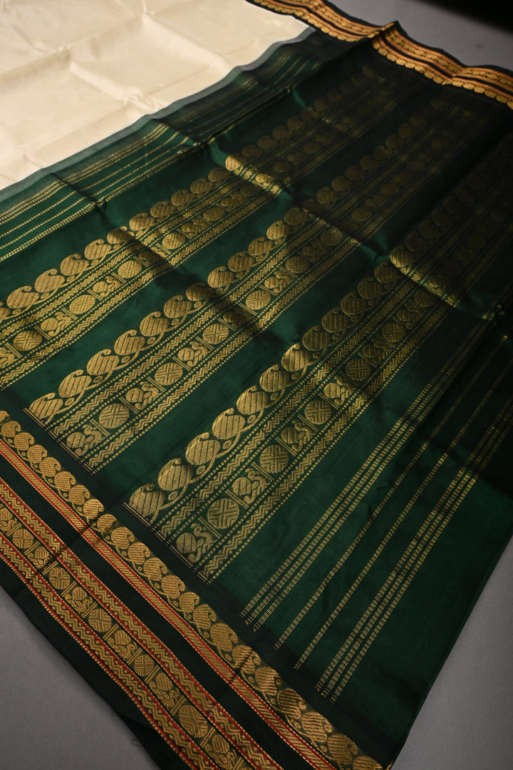 Off White Koravi Kanchi Silk Cotton 100% Handloom Saree with Contrast Zari Border | SHOBITAM
