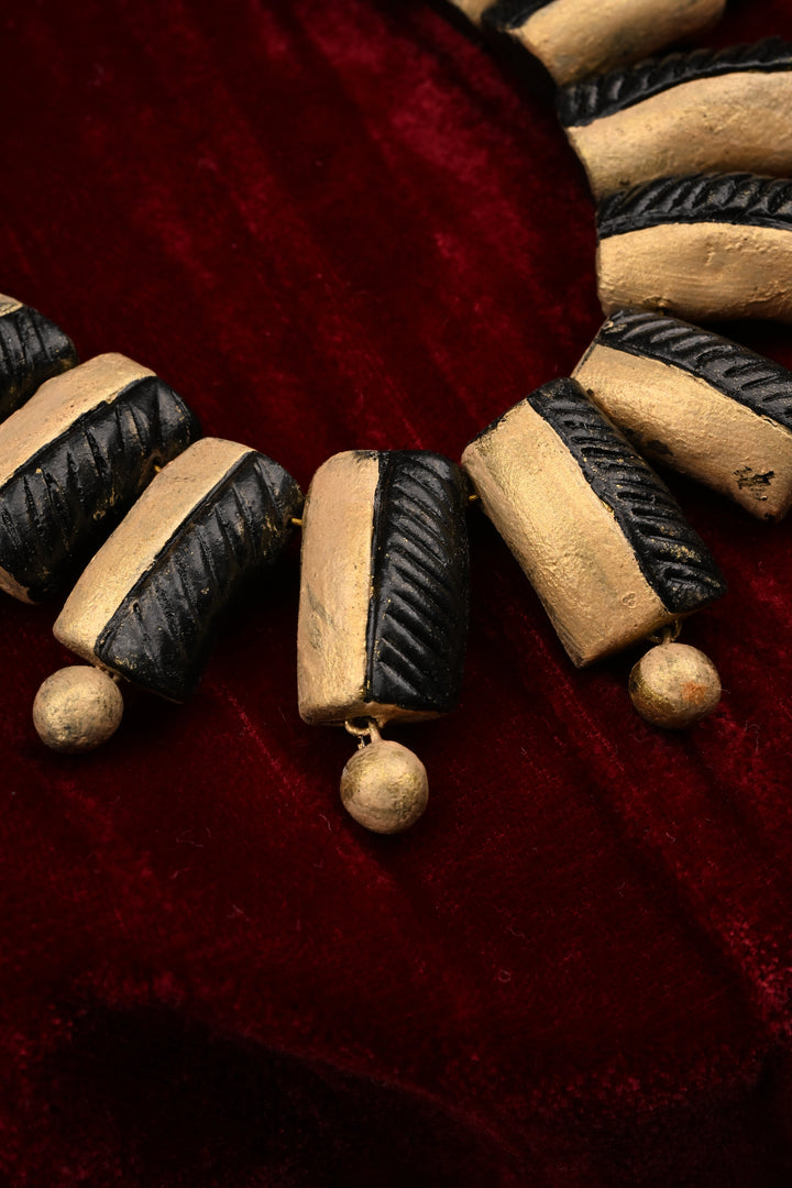 Terracotta Handmade Black And Beige Statement Jewelry Set| SHOBITAM