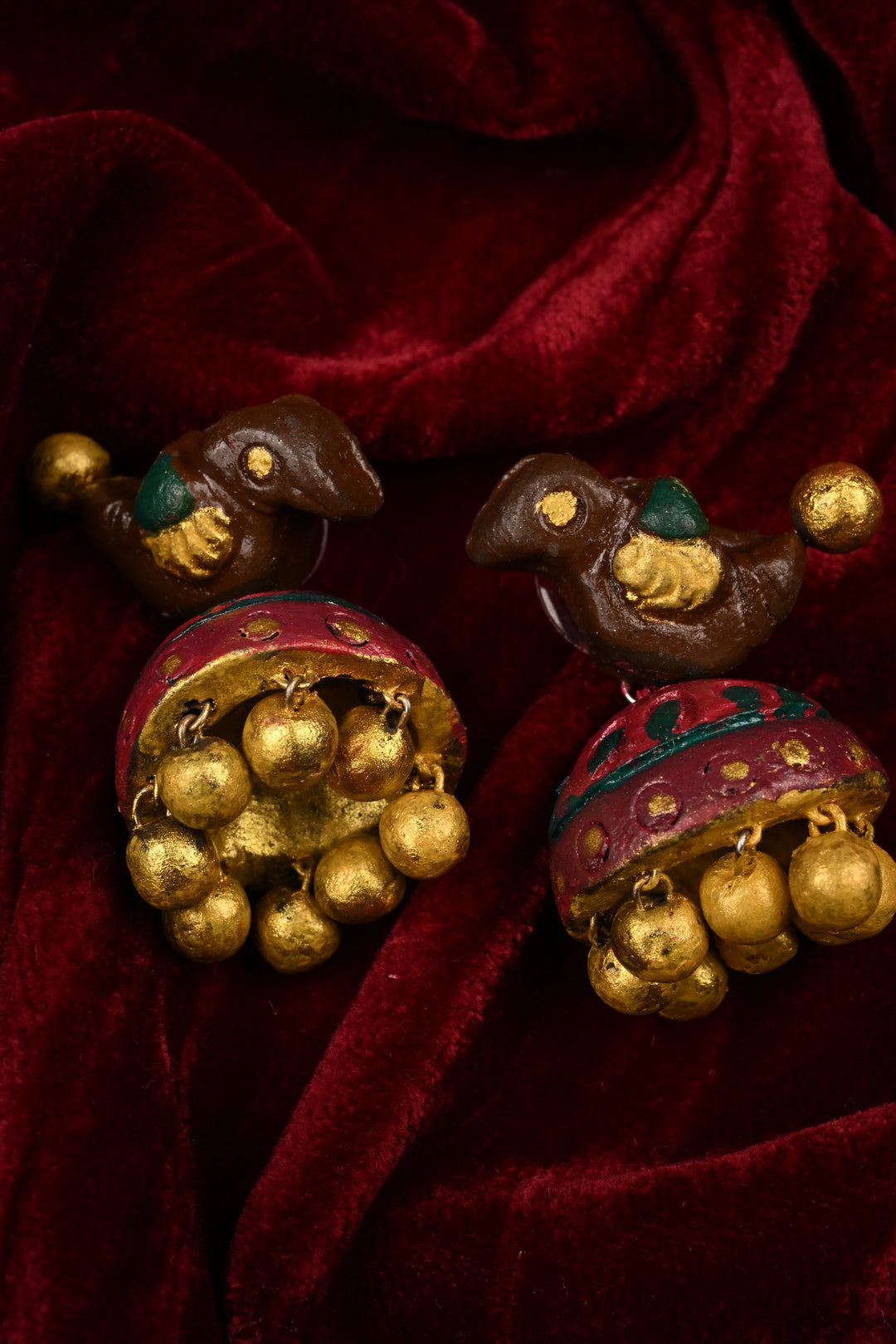 Green and Gold Traditional Handpainted Terracotta Jewelry Set  | SHOBITAM