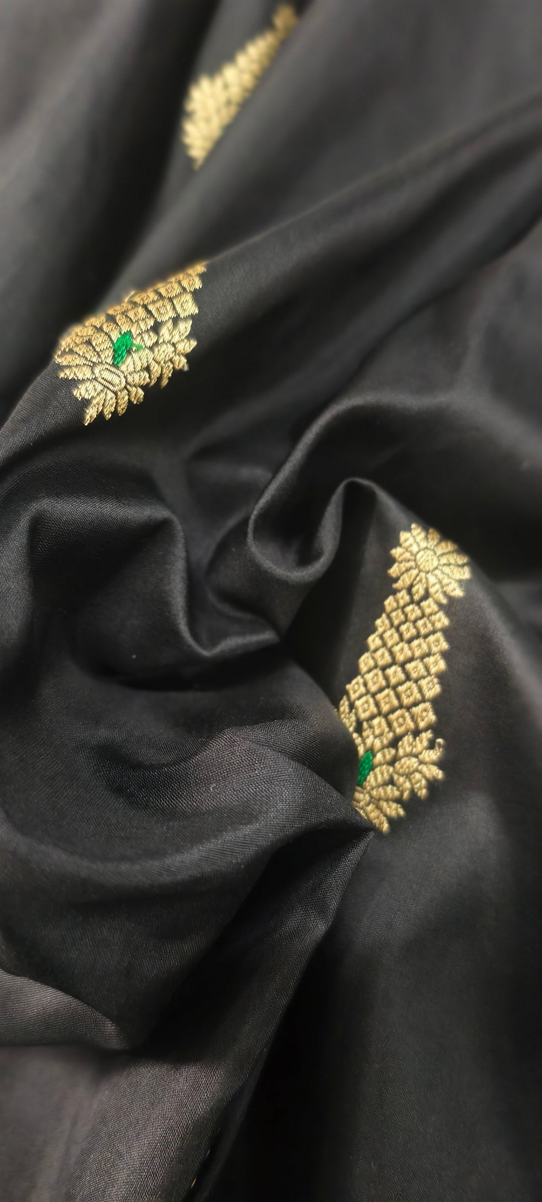 Black Banarasi Katan Silk Saree with Meenakari Zari Buttas and Minimal Zari Border | SILK MARK CERTIFIED | SHOBITAM