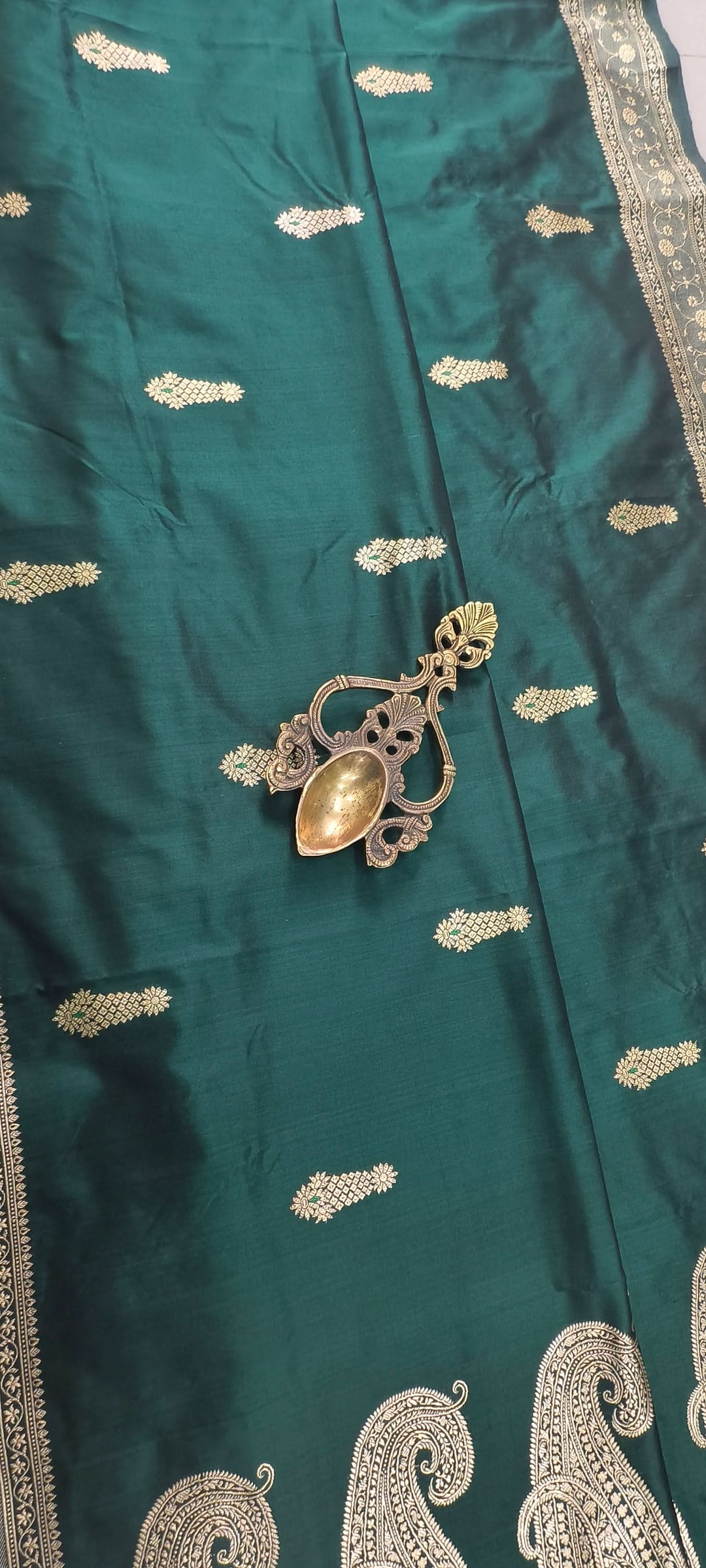Deep Green Dual tone Banarasi Katan Silk Saree with Meenakari Floral Zari Buttas and Minimal Zari Border | SILK MARK CERTIFIED | Shobitam