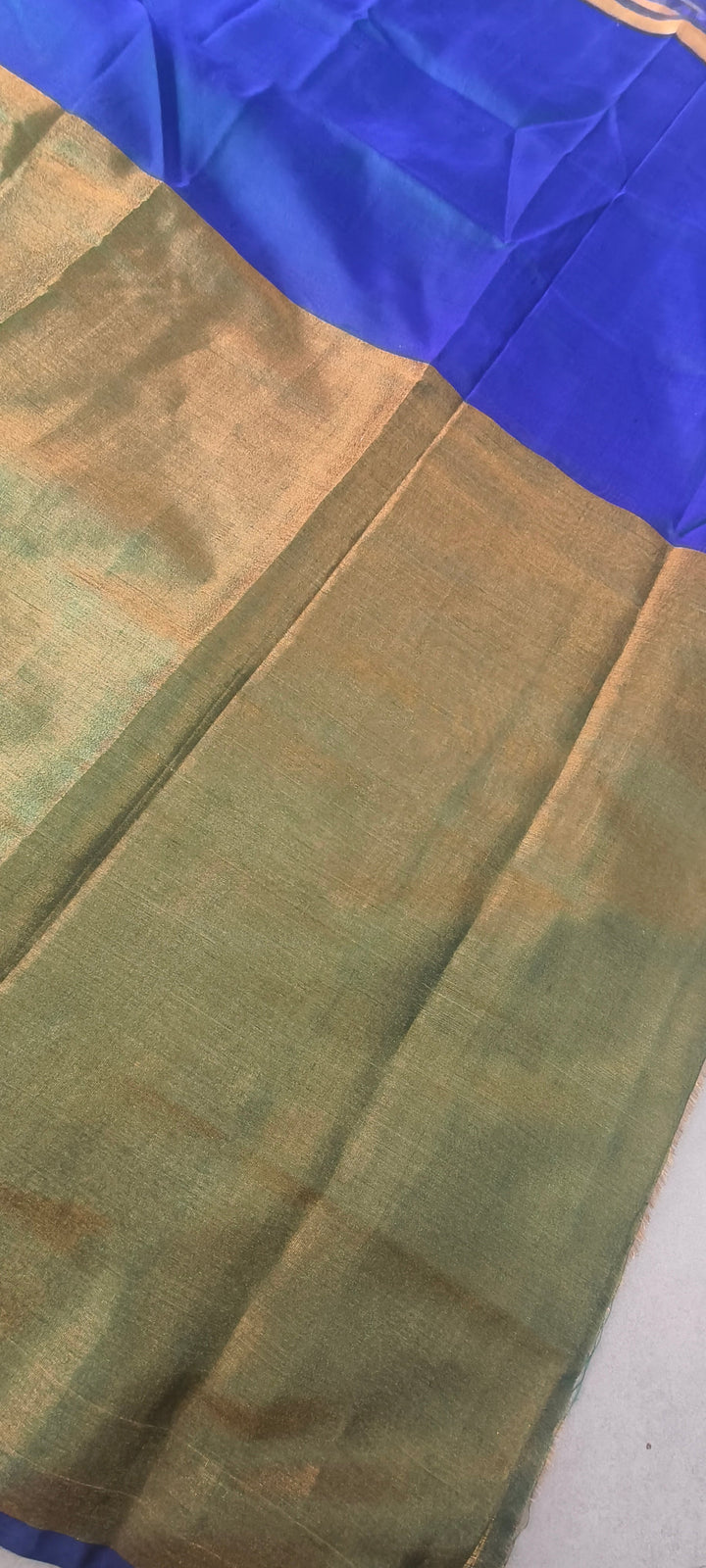 Peacock Blue-Purple Dual tone Uppada Handloom Silk Saree with Green Contrast half Tissue Border | SILK MARK CERTIFIED | SHOBITAM