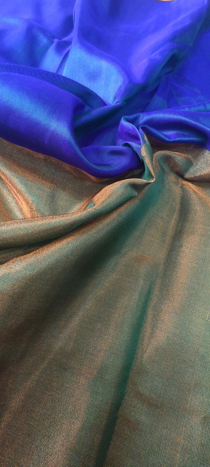 Peacock Blue-Purple Dual tone Uppada Handloom Silk Saree with Green Contrast half Tissue Border | SILK MARK CERTIFIED | SHOBITAM