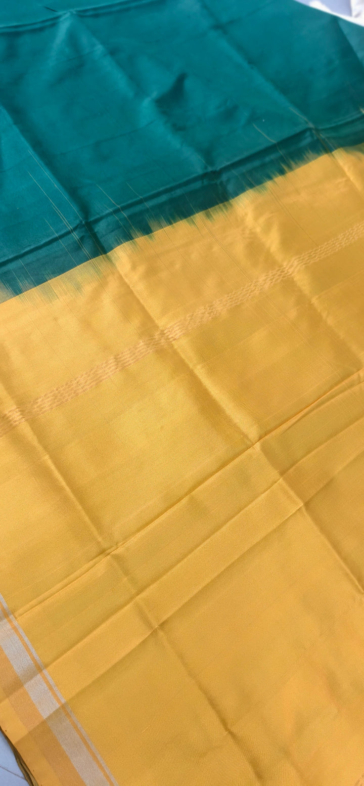 Bottle Green Uppada Handloom Silk Saree with Contrast Minimal Border and Pallu | SILK MARK CERTIFIED | SHOBITAM