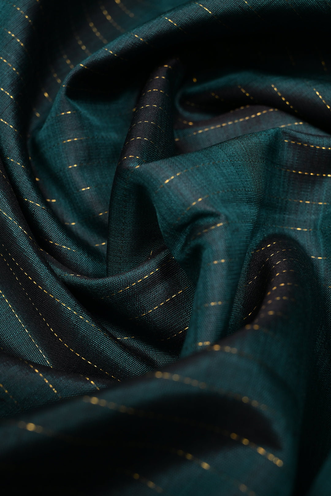 Hunter Green Kanjivaram Pure Silk Saree with Vairaoosi Zari Stripes and Gandaberunda Zari Buttas on Contrast Border | SILK MARK CERTIFIED | SHOBITAM