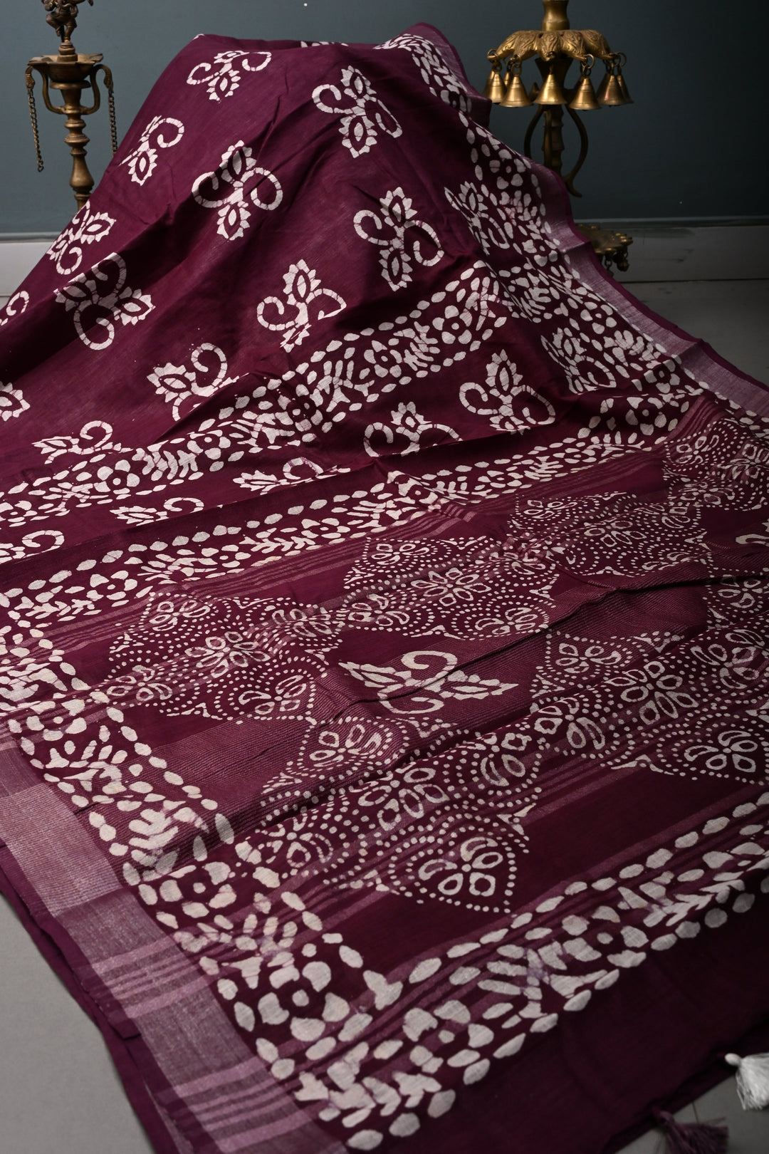 Plum Bhagalpuri Mercerized Cotton Slub Unique Batik Print Saree | SHOBITAM