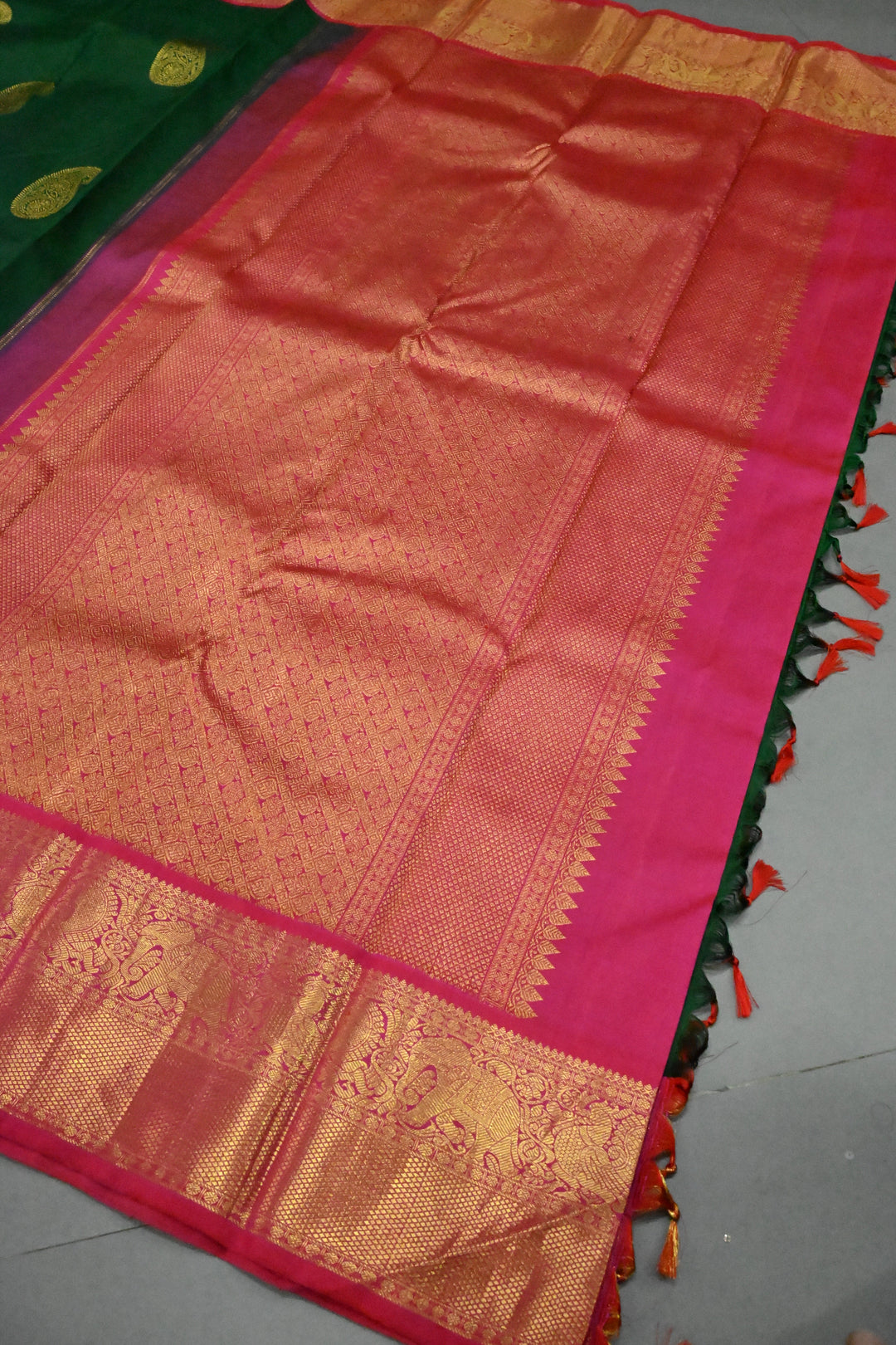 Emerald Green Korvai Kanjivaram Pure Silk Saree with Paisley Zari Buttas and Contrast Zari Border | SILK MARK CERTIFIED | SHOBITAM