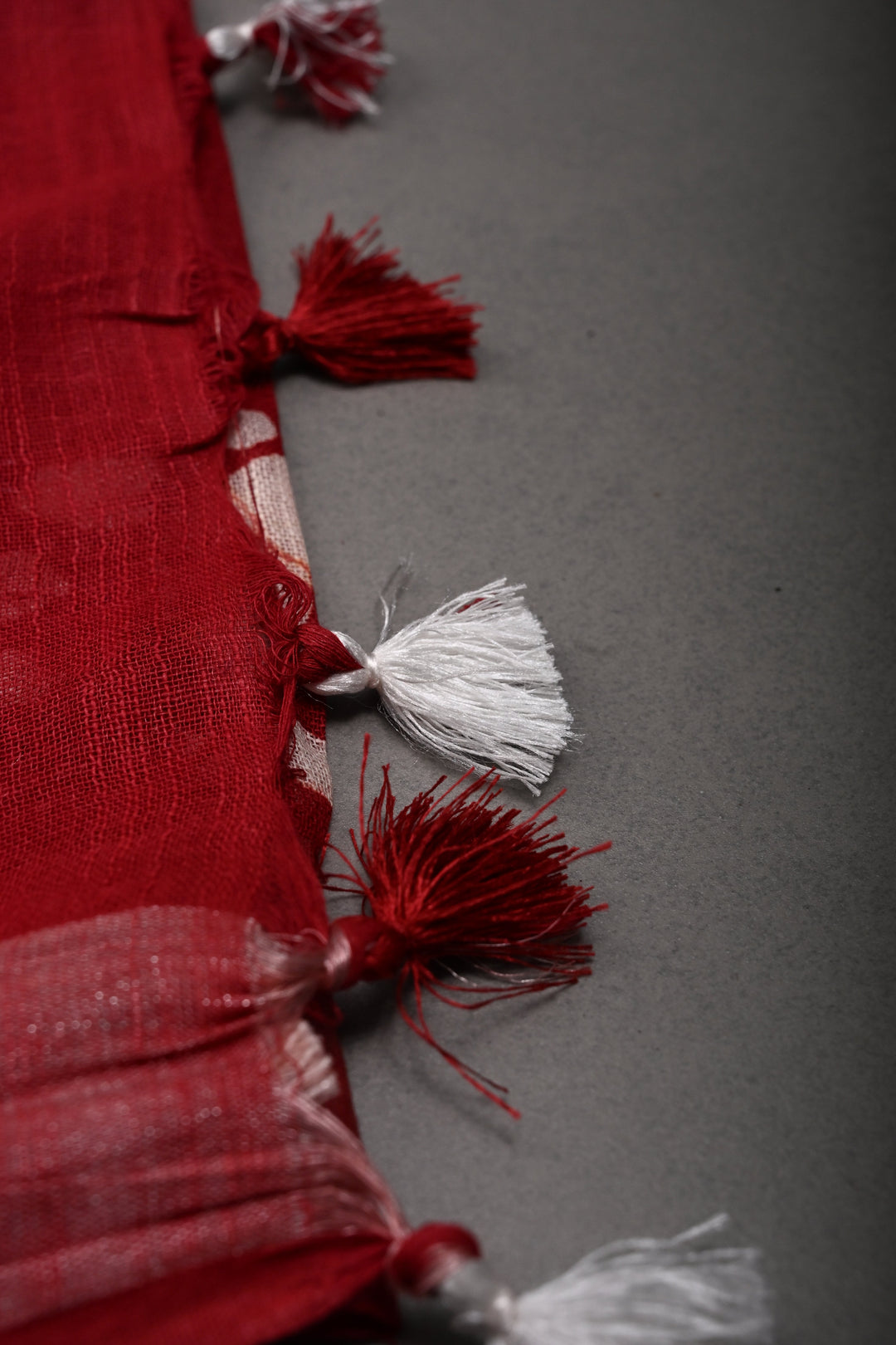 Blood Red Bhagalpuri Mercerized Cotton Slub Unique Batik Print Saree | SHOBITAM