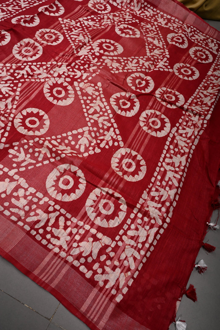 Blood Red Bhagalpuri Mercerized Cotton Slub Unique Batik Print Saree | SHOBITAM