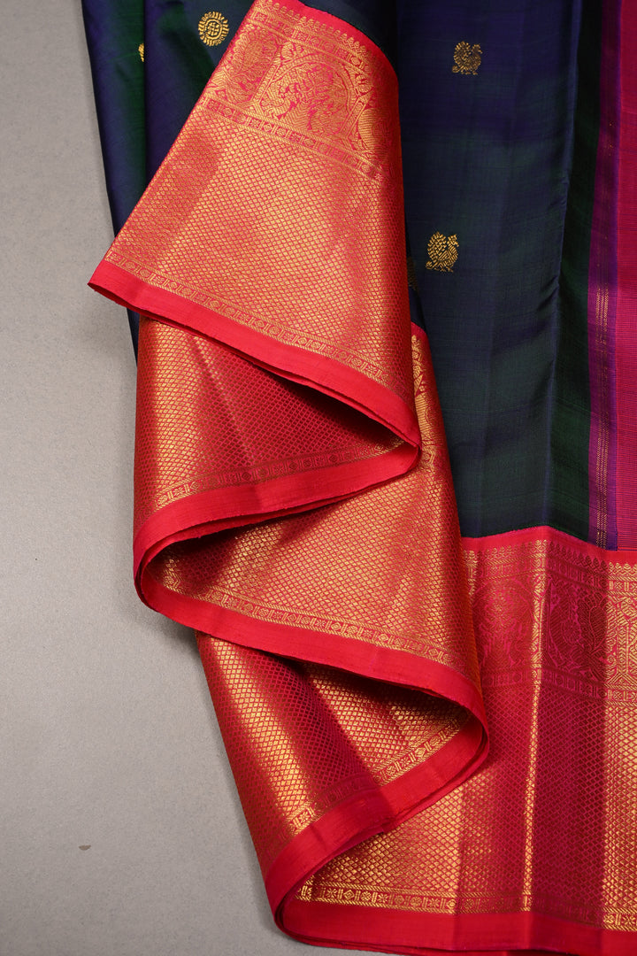 Peacock Green Dual tone Korvai Kanjivaram Pure Silk Saree with Zari Buttas and Contrast Zari Border | SILK MARK CERTIFIED