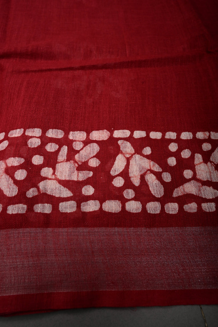 Blood Red Bhagalpuri Mercerized Cotton Slub Unique Batik Print Saree | SHOBITAM