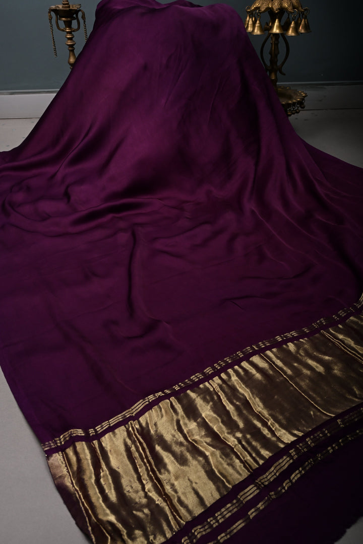 Aubergine Borderless Modal Silk Saree with Lagda Patta Crushed Tissue Pallu | SHOBITAM
