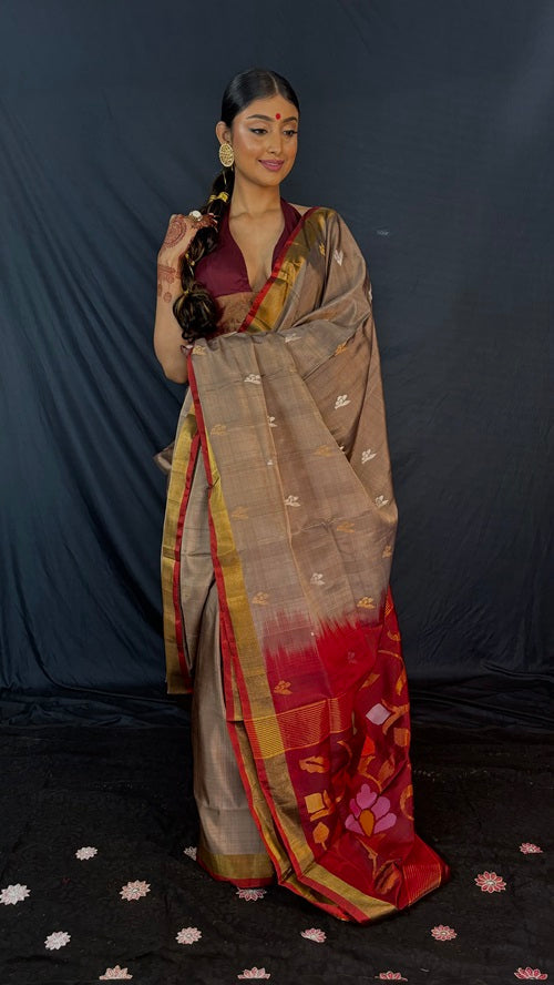 Myra - Handwoven Jamdani Silk Saree  | SILK MARK CERTIFIED | SHOBITAM
