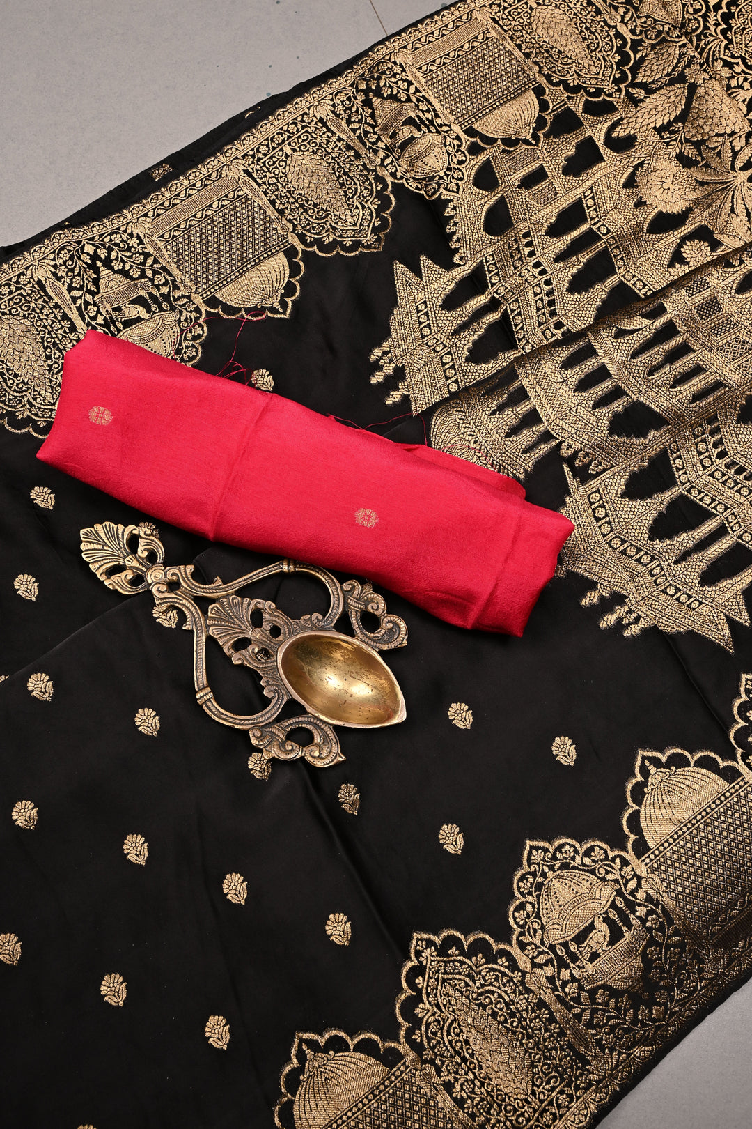 Black Vegan Viscose Silk Saree with  Flower butta and Zari  Border | SHOBITAM
