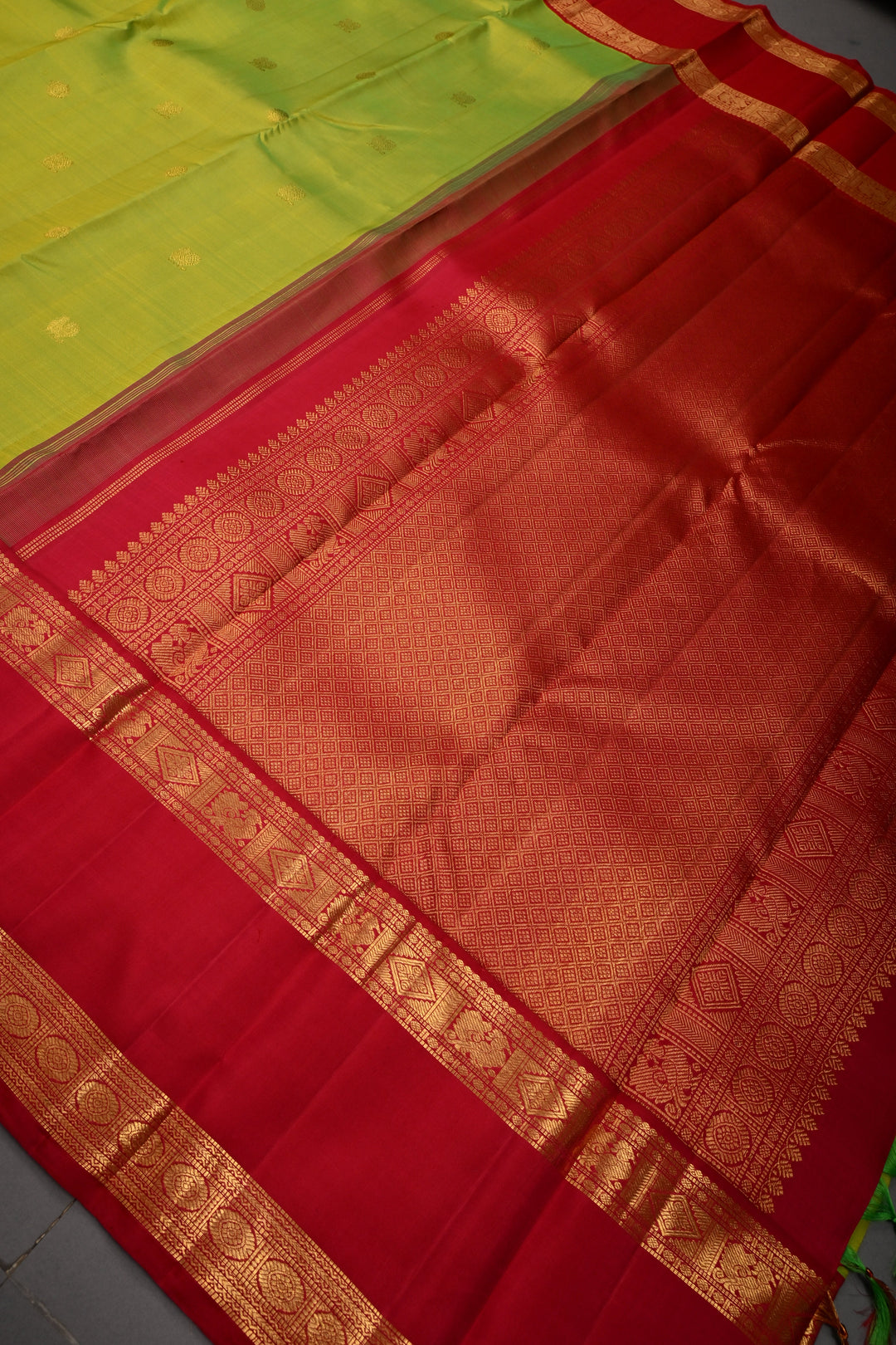 Chartreuse Pure Kanjivaram Silk Saree with Zari Buttas and Contrast Rettaipet Zari Border | SILK MARK CERTIFIED | SHOBITAM