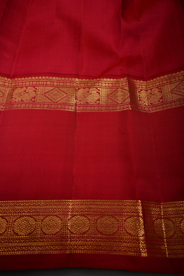 Chartreuse Pure Kanjivaram Silk Saree with Zari Buttas and Contrast Rettaipet Zari Border | SILK MARK CERTIFIED | SHOBITAM