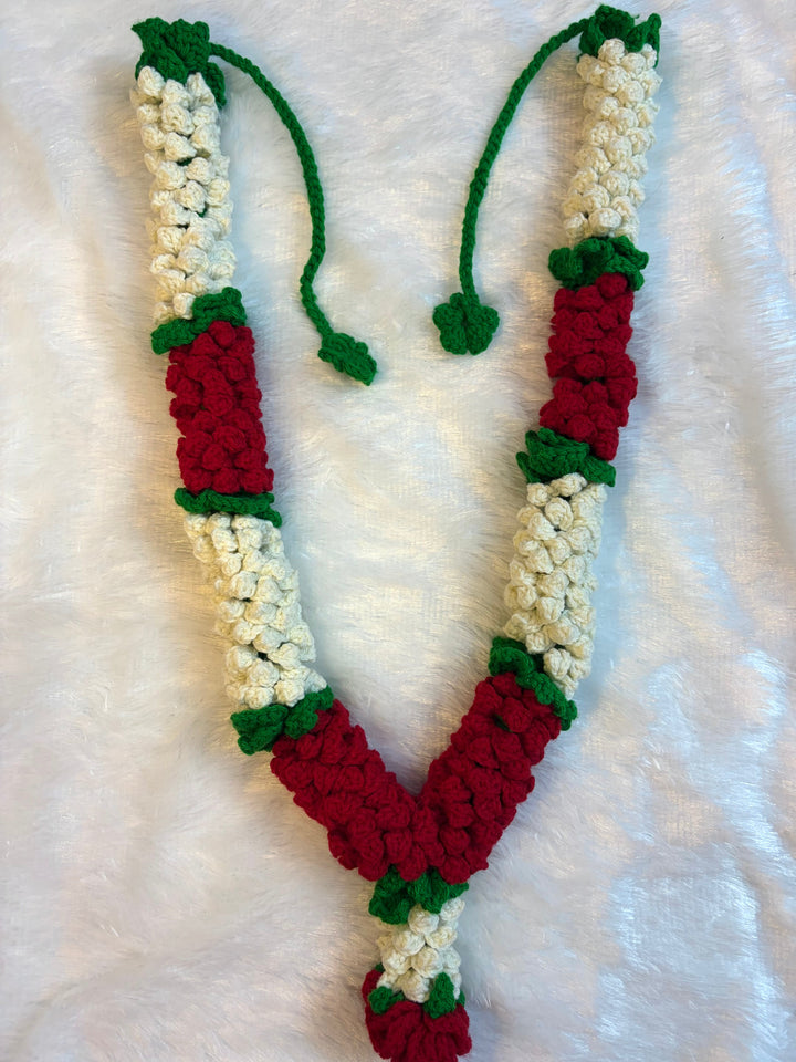 Crochet Floral Garland In Red and White | SHOBITAM
