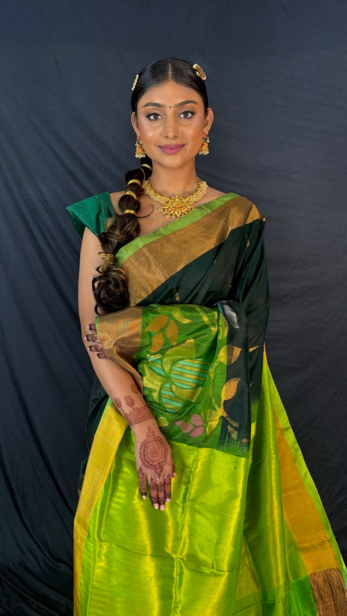 Revathi - Green Handwoven Jamdani Silk Saree | SILK MARK CERTIFIED | SHOBITAM