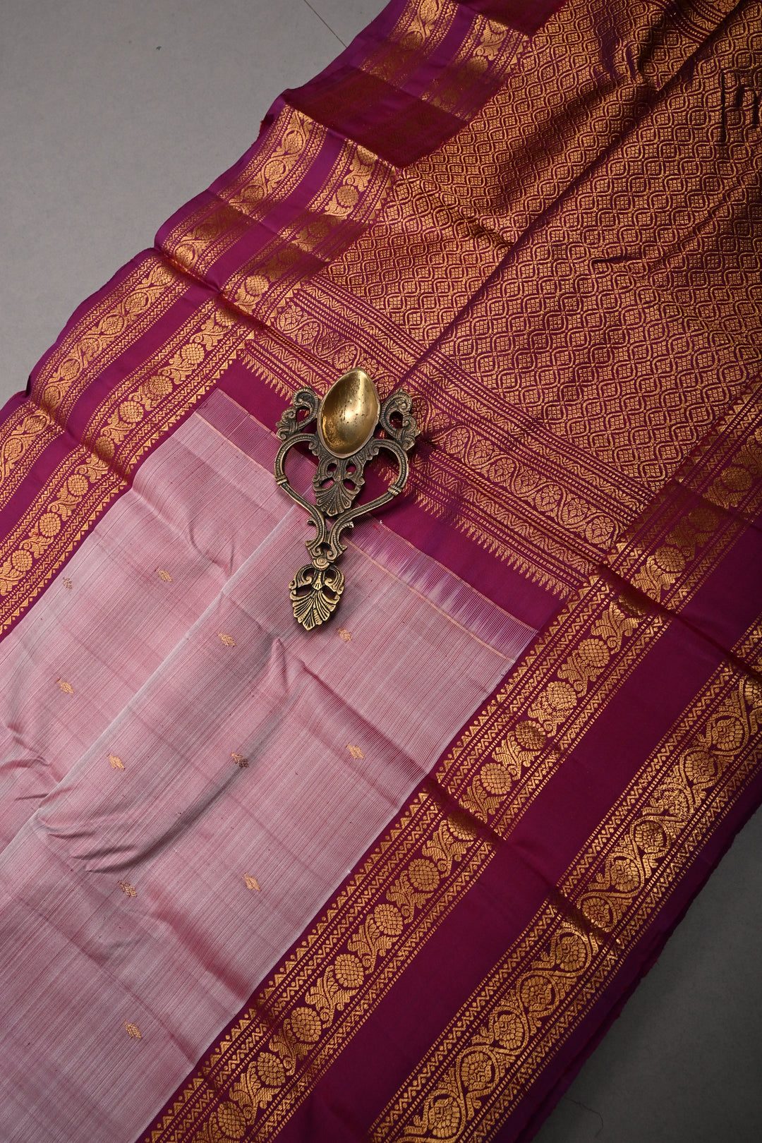 Dusty Mauve Pure Gadwal Silk Saree with Zari Buttis and Contrast Rettaipet Zari Border | SILK MARK CERTIFIED |SHOBITAM