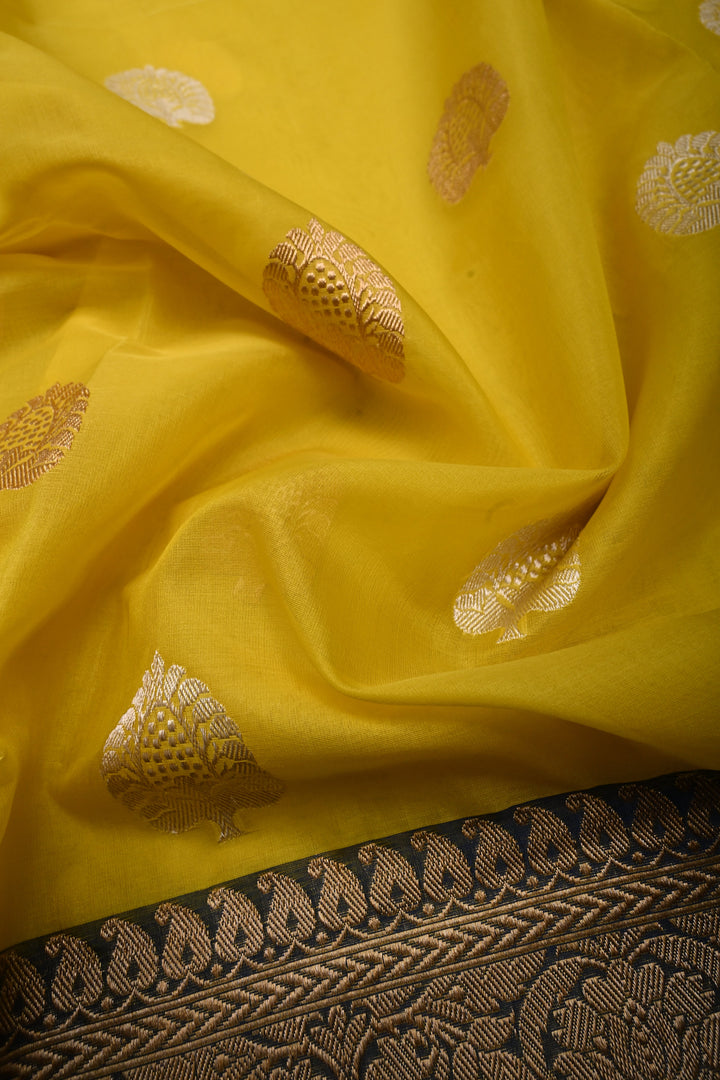 Exquisite Yellow Kora Banarasi Silk Saree with Ganga Jamuna Border and Grand Pallu with Zari | Silk Mark Certified | Shobitam Saree