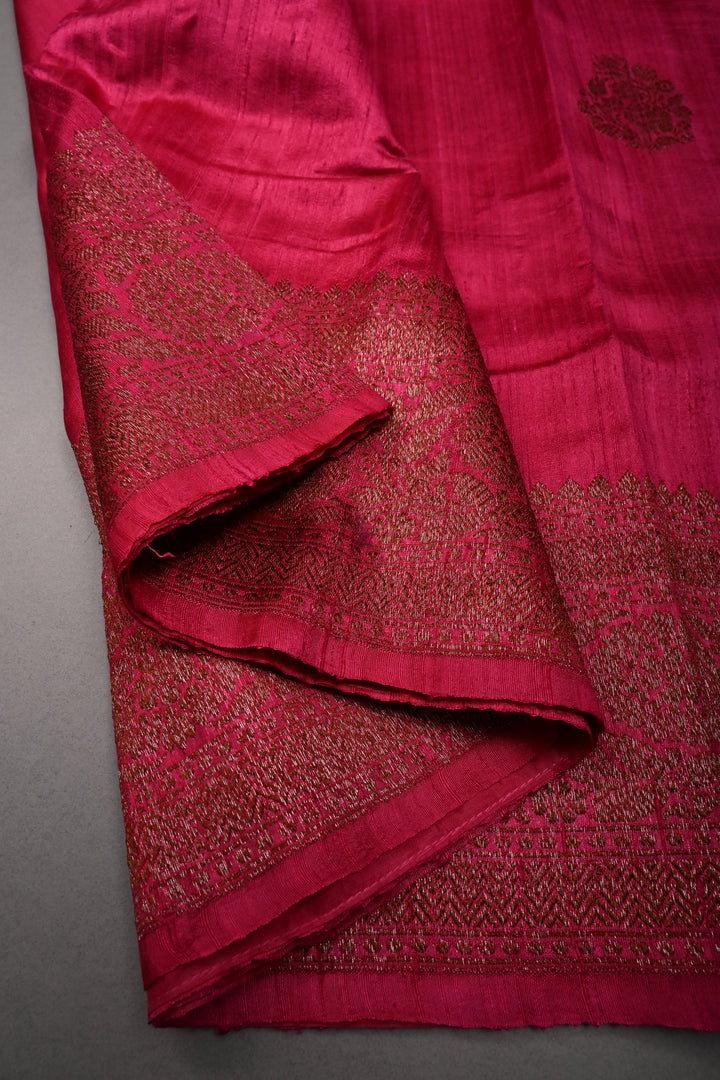 Magenta Banarasi Raw Silk Saree with Antique Floral Zari Buttas and Zari Border | SILK MARK CERTIFIED | SHOBITAM (Copy)