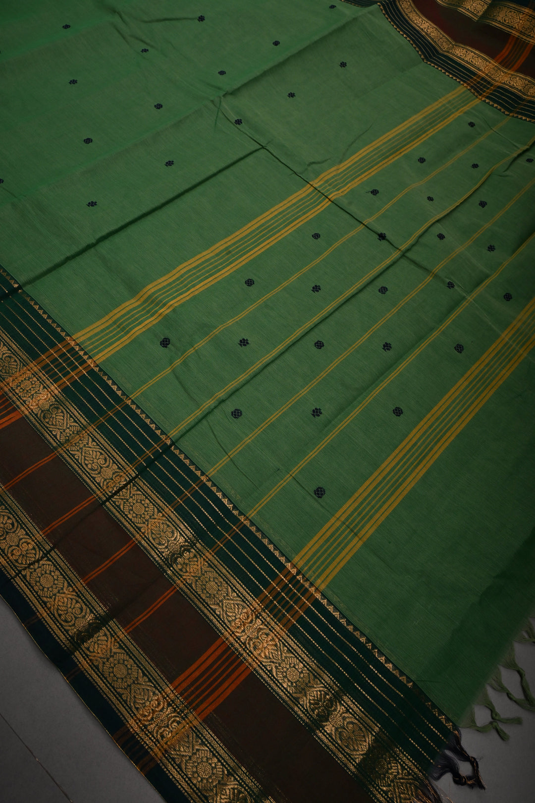Green Kanchi Cotton Saree with Thread Buttas and Zari Borders | SHOBITAM
