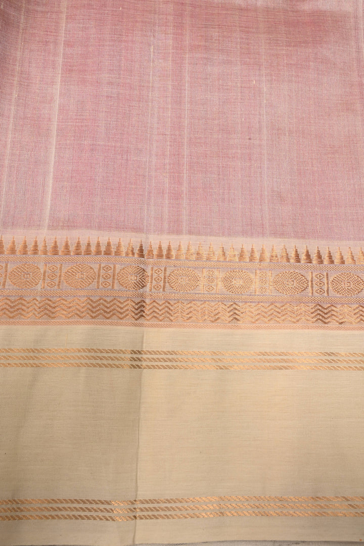 Red Korvai Kanchi Silk Cotton Handloom Saree with Checks Pattern and Contrast Zari Border