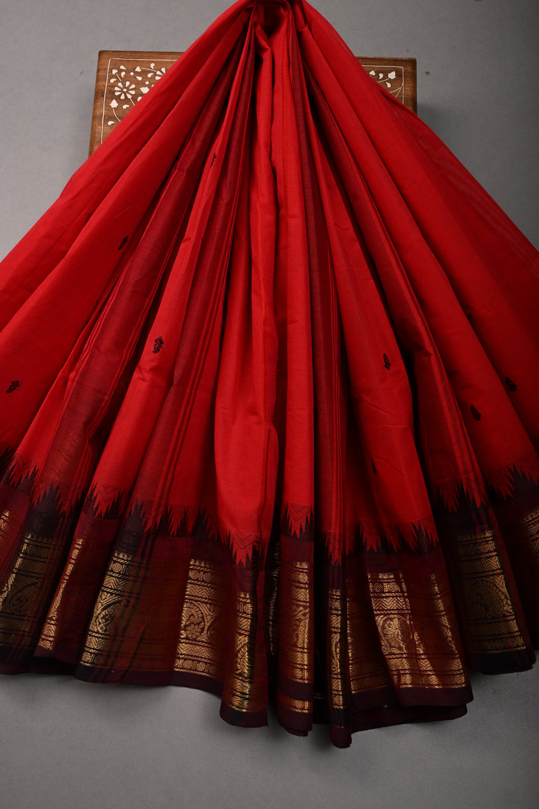 Blood Red Kanchi Cotton Saree with Thread Buttas and Contrast Zari Borders | SHOBITAM