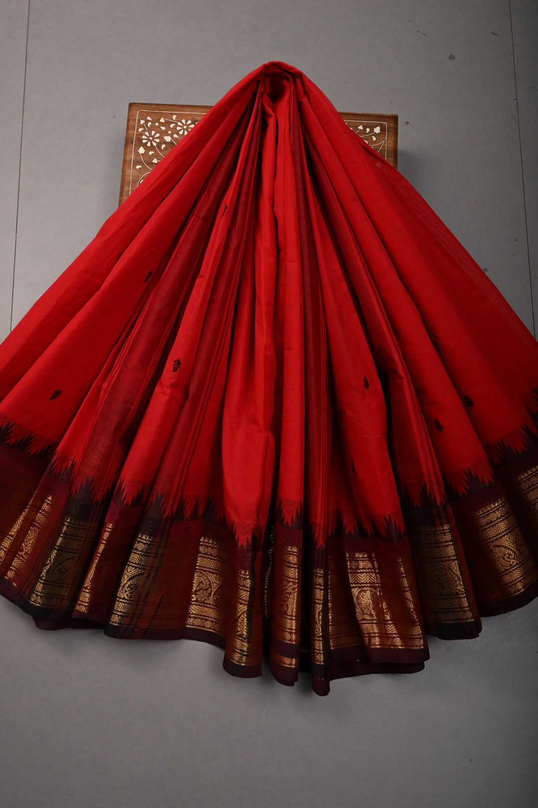 Blood Red Kanchi Cotton Saree with Thread Buttas and Contrast Zari Borders | SHOBITAM