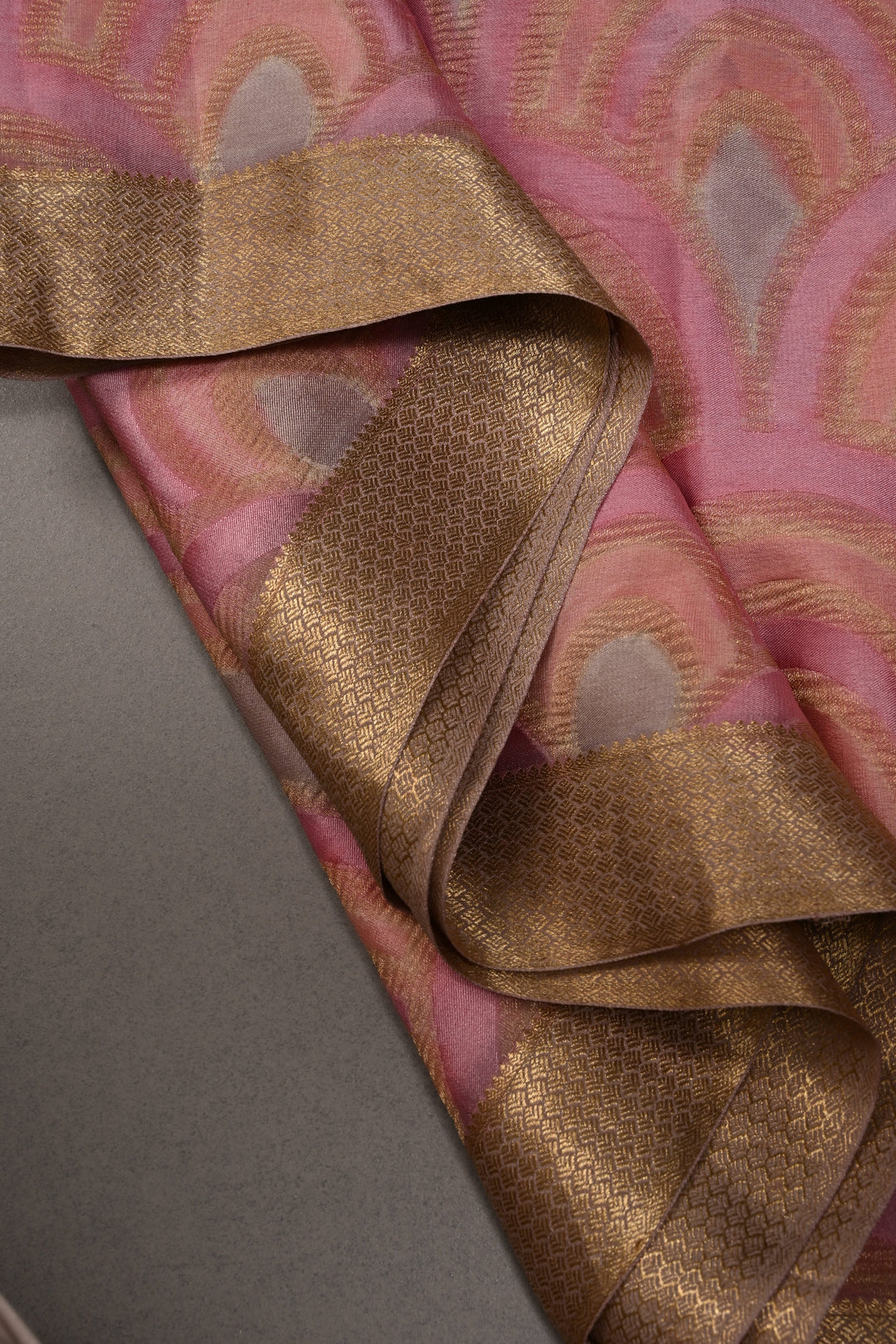 Stylish Brush Dye-Crinkles Zari Deco Scallop Design on Shades of Pink Mysore Silk Saree with   | SILK MARK CERTIFIED | SHOBITAM